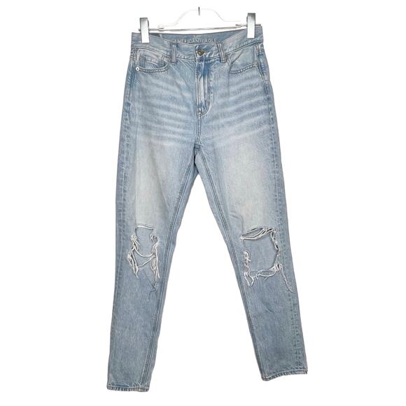 AMERICAN EAGLE OUTFITTERS Mom Jean High-Rise Distressed Light Blue Wash Size 0 - Picture 4 of 13